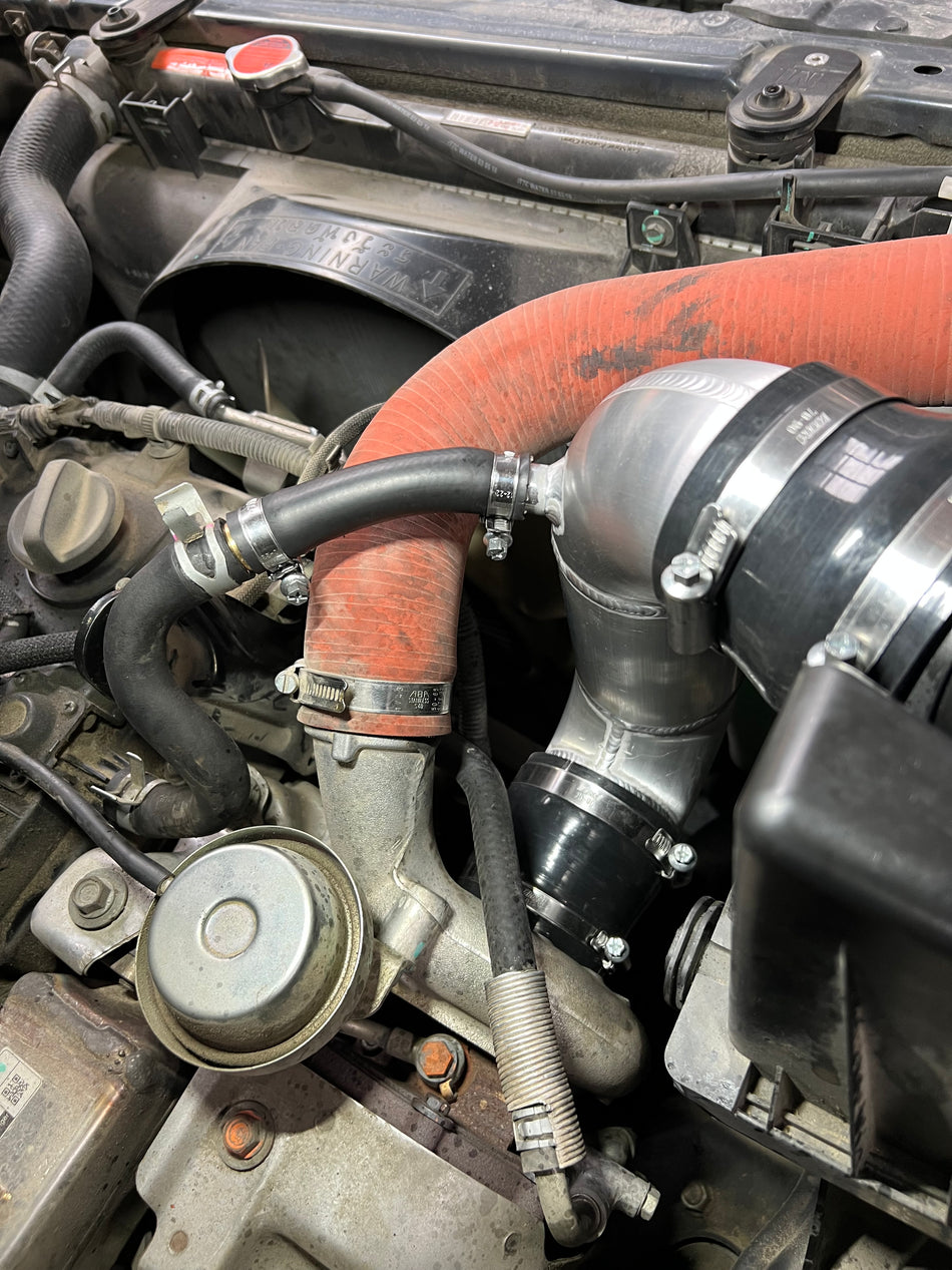 Isuzu Dmax Turbo-Airbox Inlet Pipe.
