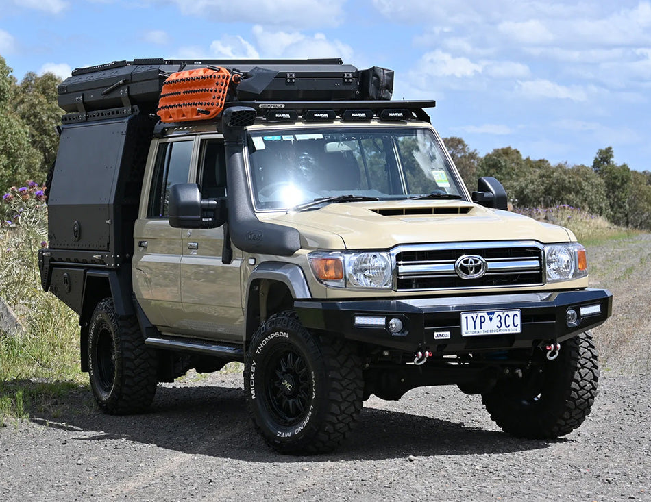 25015 | Jungle 4x4 Bull Bar Combo Deal to suit Toyota Landcruiser 70 Series 2012-2024