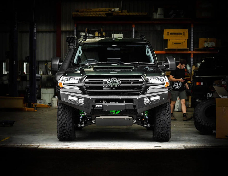 25037 | Jungle 4x4 Bull Bar to suit Toyota Landcruiser 200 Series 2016-2021