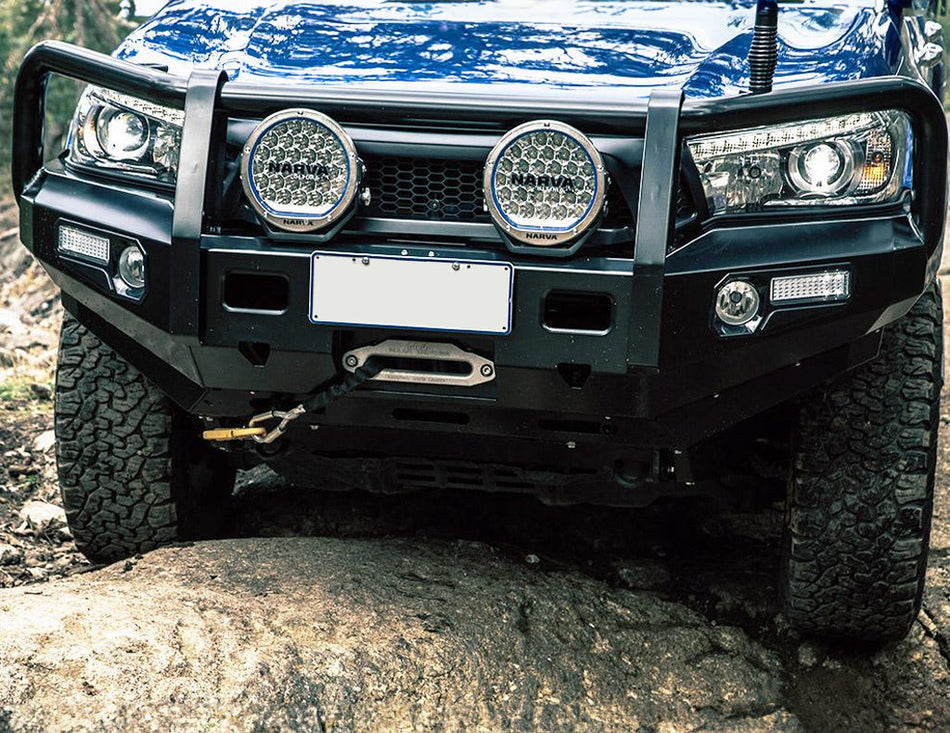 25000 | Jungle 4x4 Bull Bar Combo Deal to suit Toyota Hilux N80 2015-Onwards