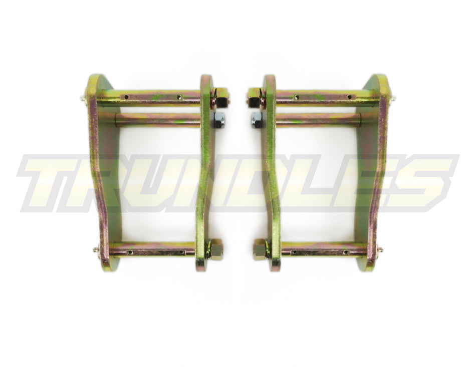 04901 | Dobinsons 25mm Lift Extended Rear Shackles to suit Toyota Landcruiser 76 Series 2007-Onwards