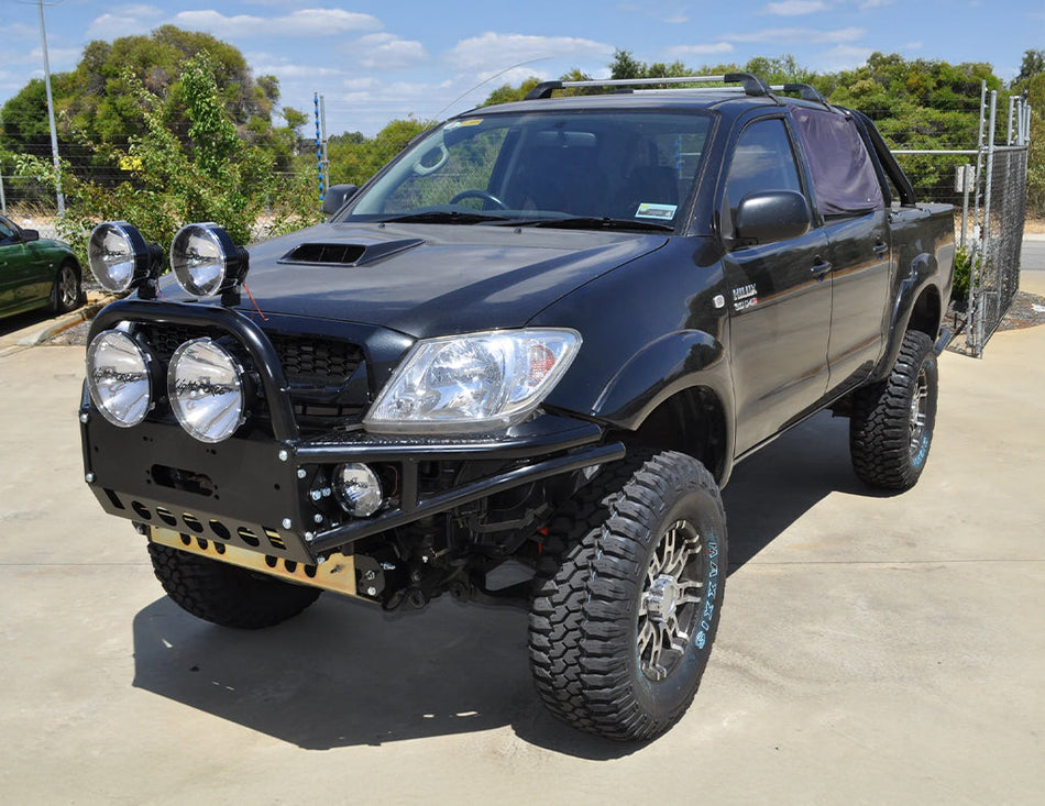 40600 | XROX Bull Bar to suit Toyota Hilux N70 2005-2011