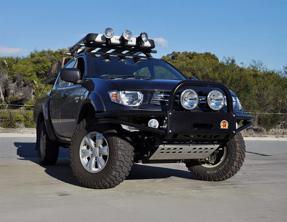 40572 | XROX Bull Bar to suit Mitsubishi Triton ML/MN 2006-2014